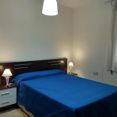 Calle Afan De Ribera Apartment *